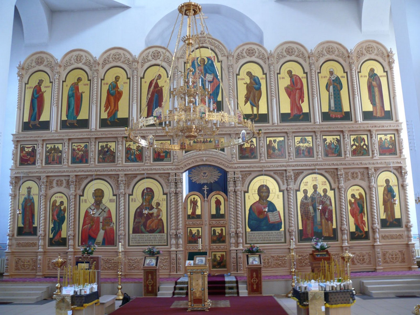 храм трех святителей ленинградская